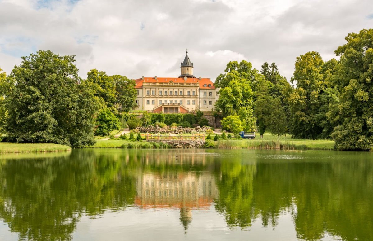 Autumn in the Fläming: Schloss Wiesenburg, Hagelberg Summit & Burg Eisenhardt 🍂🏰